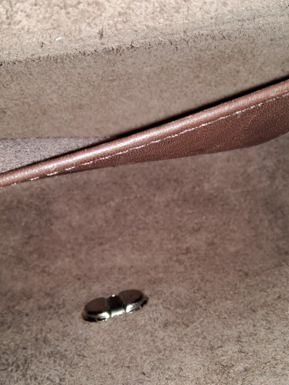 Vintage Coach Casino Crossbody in Mahogony with Nickel Hardware + Hangtag - Picture 7 of 11